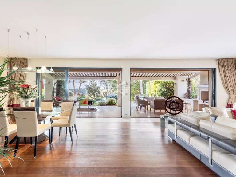 Villa Biot - 456m²