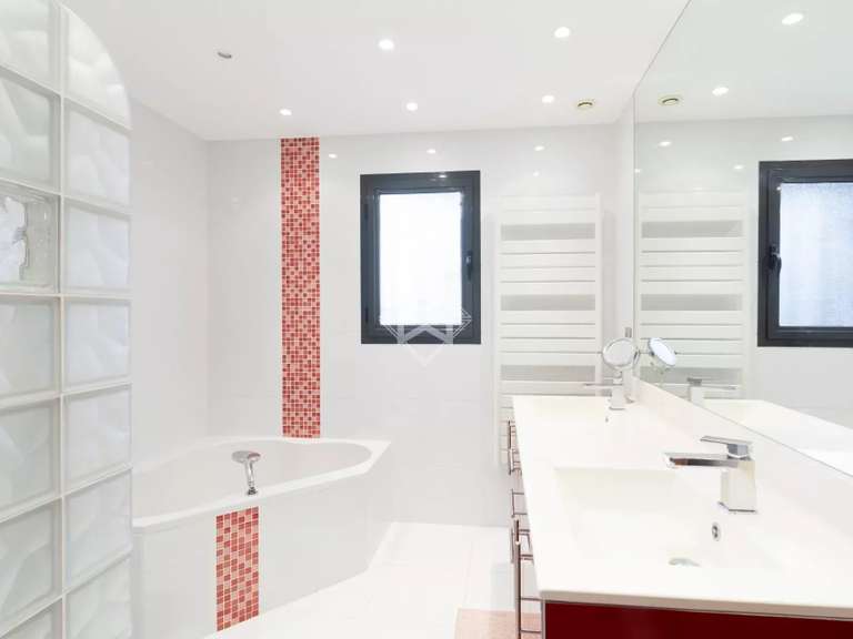 Villa Biot - 456m²