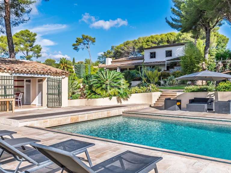 Villa Biot - 456m²