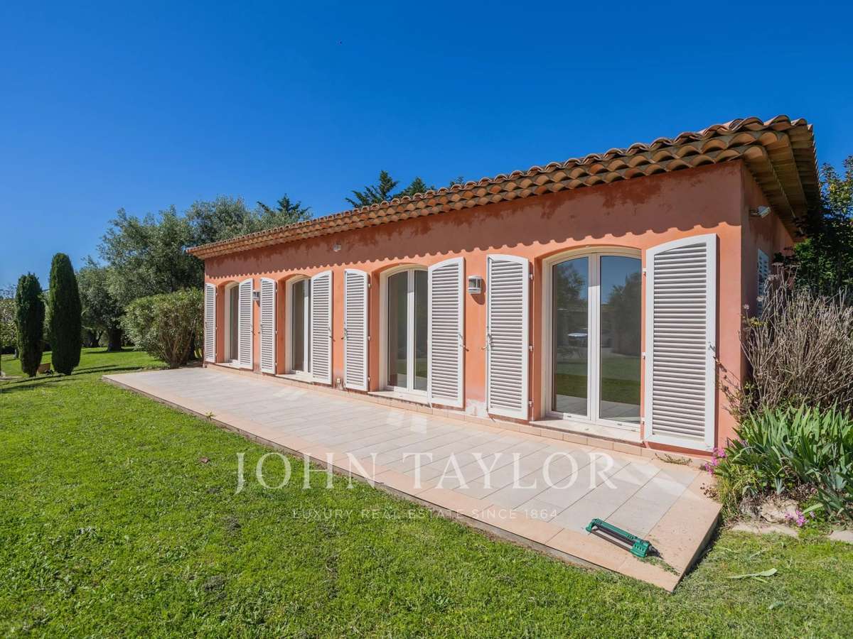 Villa Biot