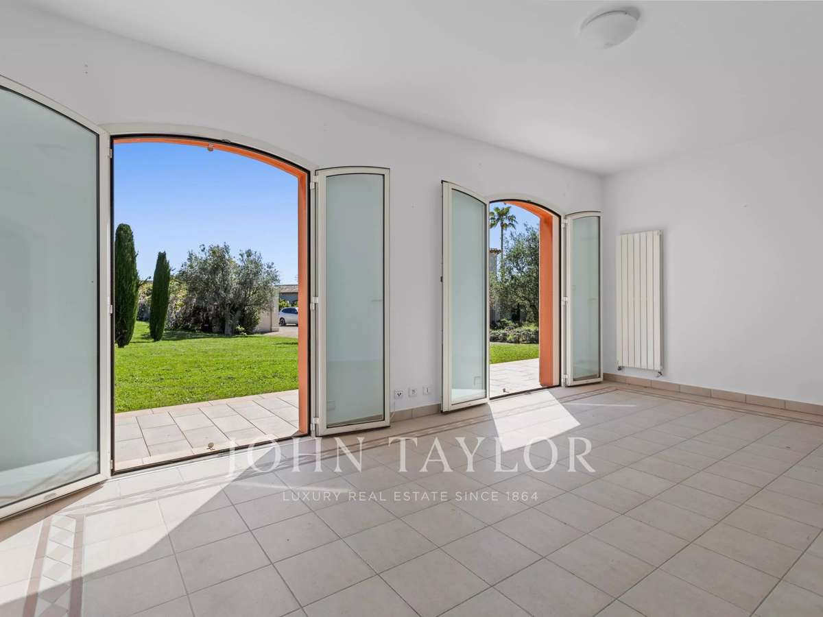 Villa Biot