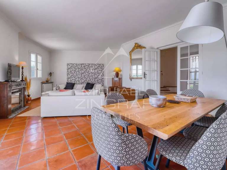 Villa Biot - 5 chambres - 230m²