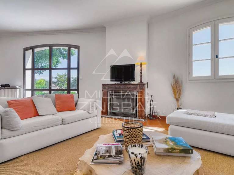 Villa Biot - 5 chambres - 230m²