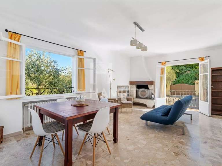 Villa Biot - 5 bedrooms - 125m²