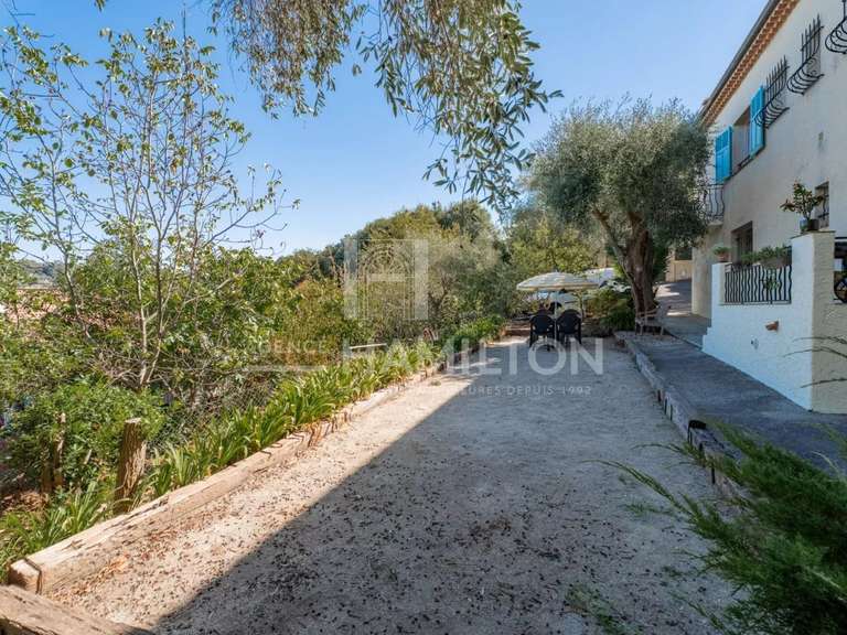 Villa Biot - 5 chambres - 125m²