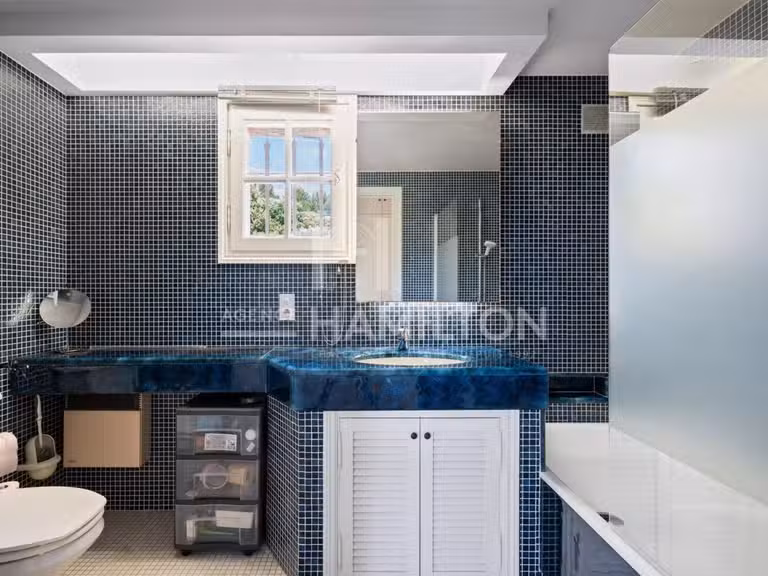 Villa Biot - 4 bedrooms - 310m²