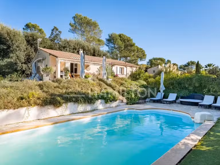 Villa Biot - 3 chambres - 90m²