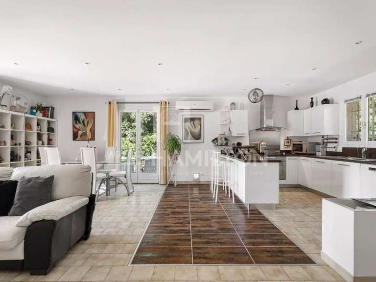 Villa Biot - 3 bedrooms - 90m²