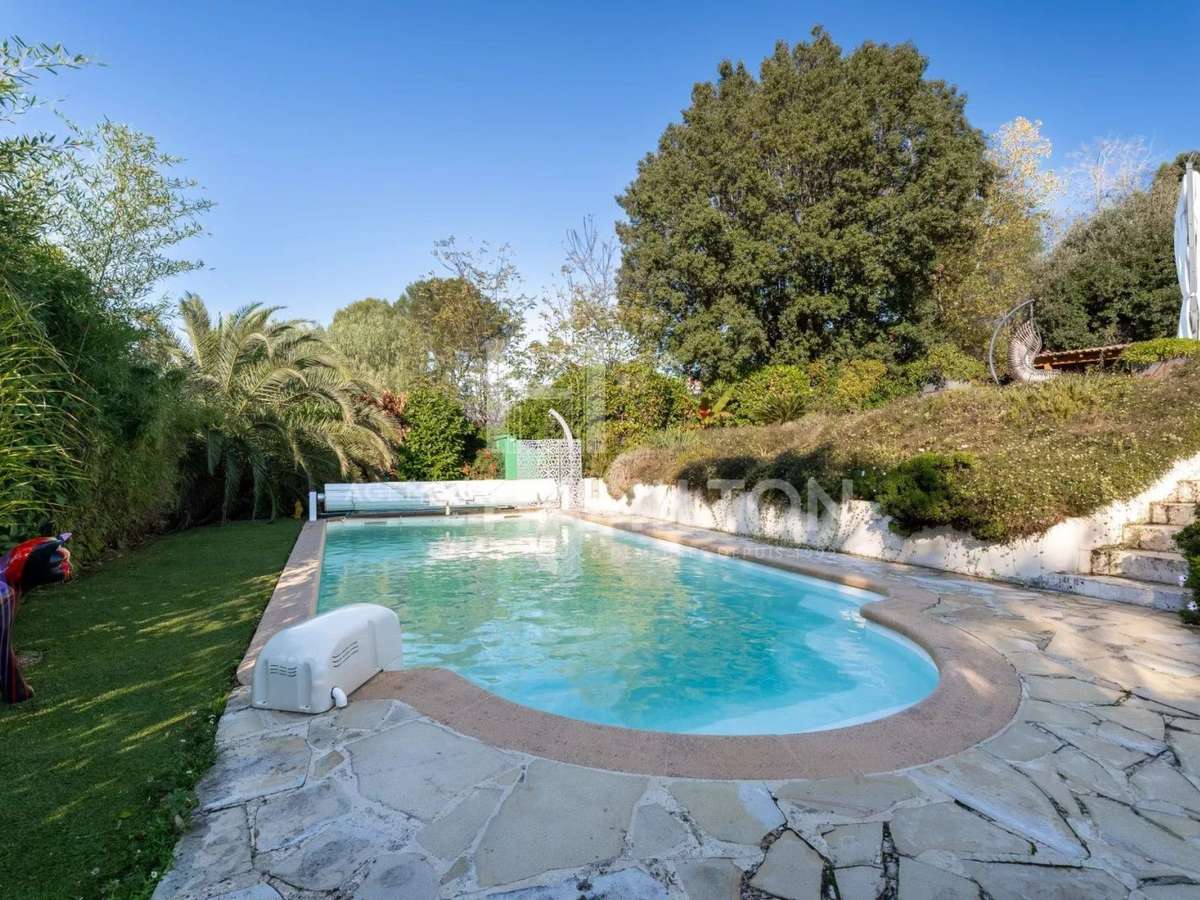 Villa Biot
