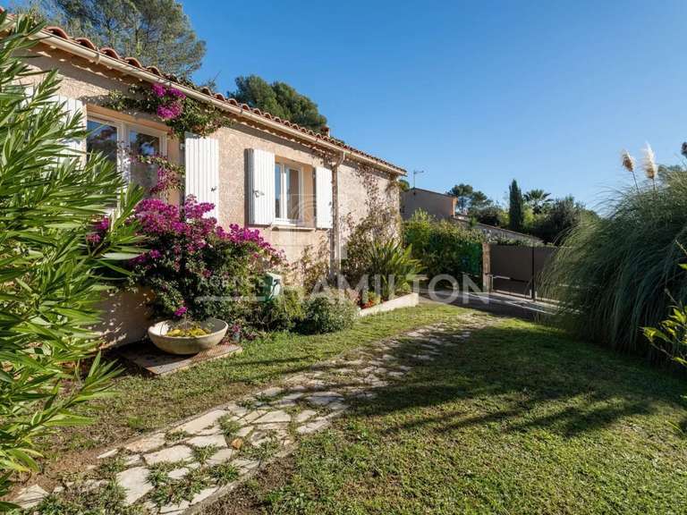 Villa Biot - 3 chambres - 90m²