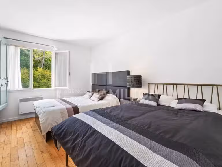 Villa Biot - 6 chambres - 350m²