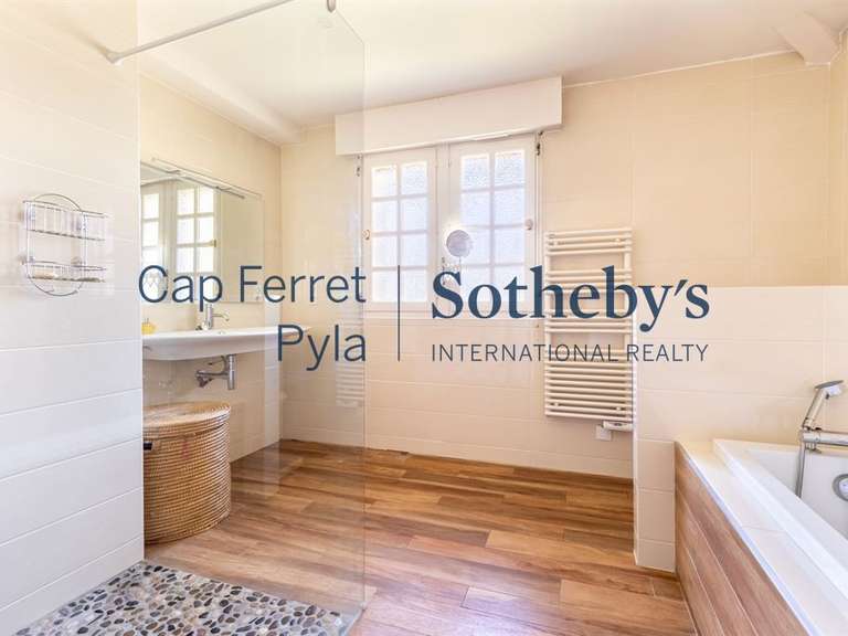 Maison Biscarrosse - 4 chambres - 230m²