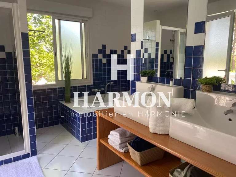 Villa Biscarrosse - 3 chambres - 239m²