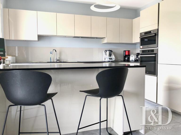 Appartement Biviers - 4 chambres - 139m²