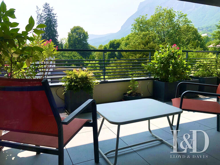 Appartement Biviers - 4 chambres - 139m²