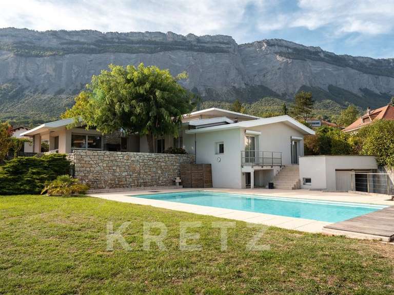 Maison Biviers - 6 chambres - 307m²