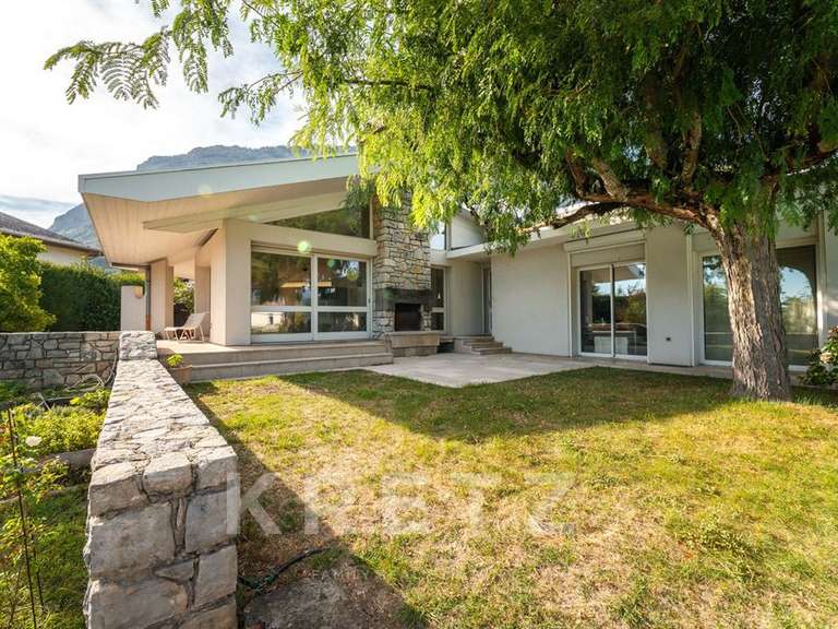 Maison Biviers - 6 chambres - 307m²