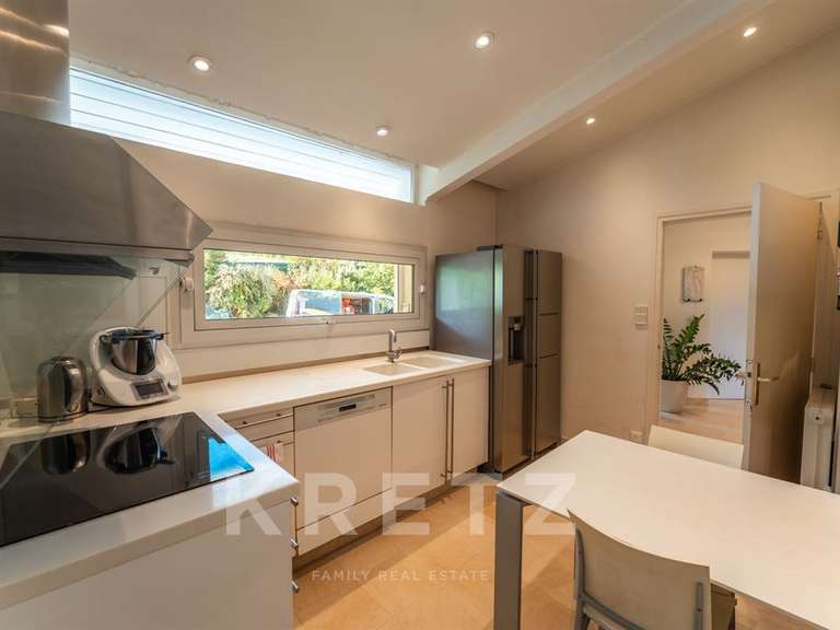 Maison Biviers - 6 chambres - 307m²