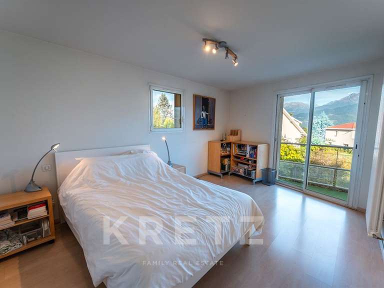 Maison Biviers - 6 chambres - 307m²