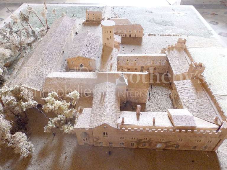 Château Bizanet - 20 chambres - 7000m²