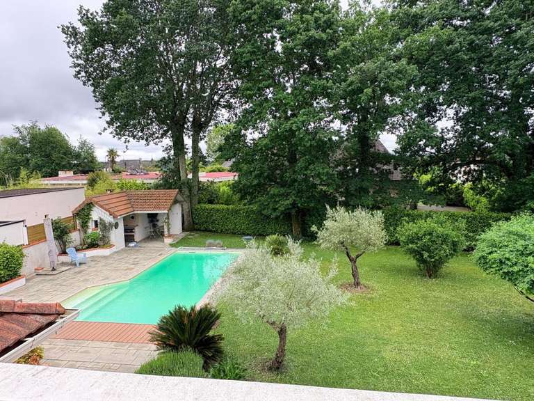 Maison Bizanos - 3 chambres - 160m²