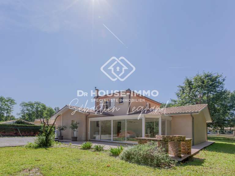 Villa Blanquefort - 5 chambres - 177m²