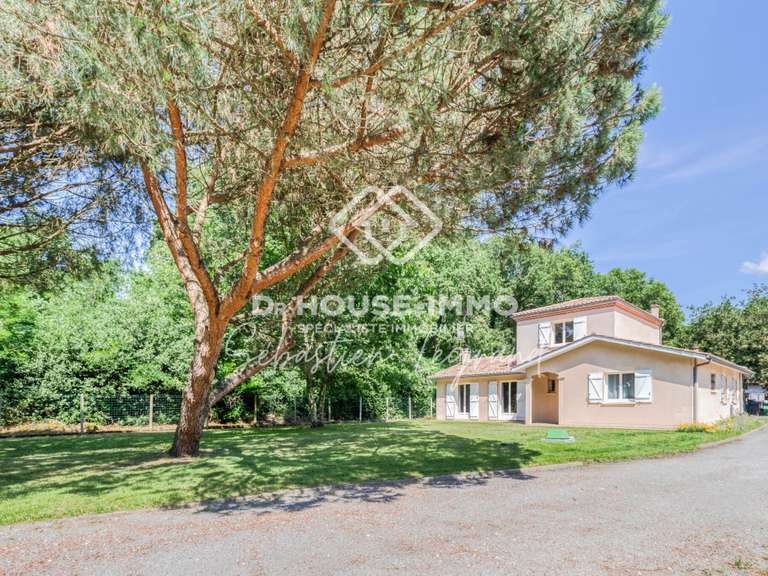 Villa Blanquefort - 5 chambres - 177m²