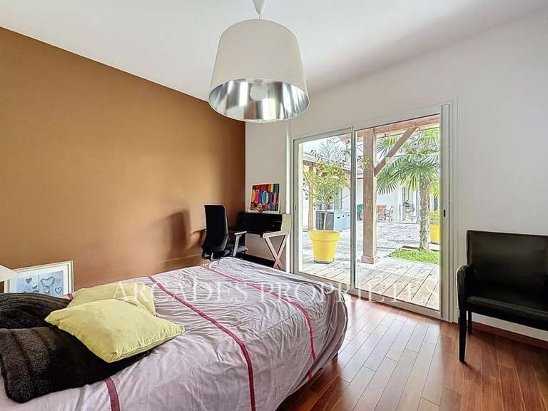 Villa Blanquefort - 5 chambres - 230m²