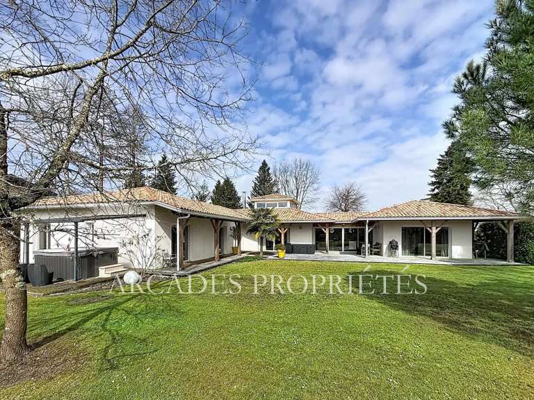 Villa Blanquefort - 5 chambres - 230m²