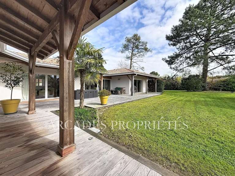 Villa Blanquefort - 5 chambres - 230m²