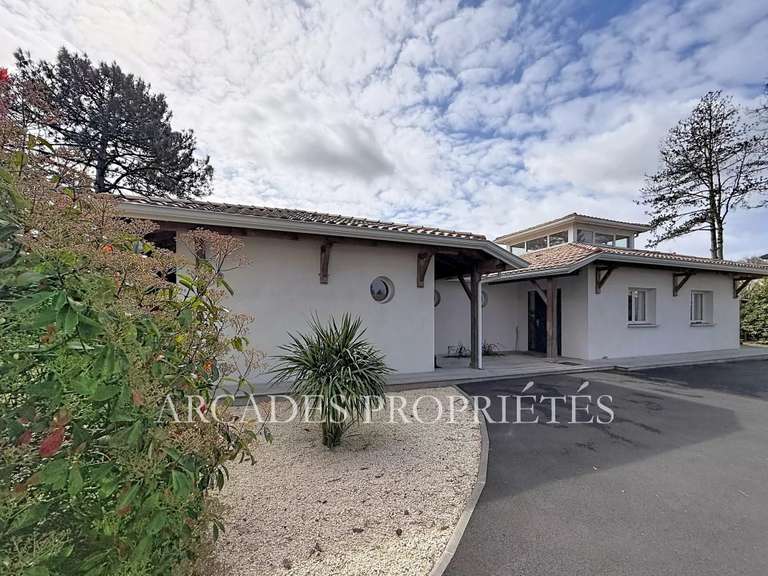 Villa Blanquefort - 5 chambres - 230m²