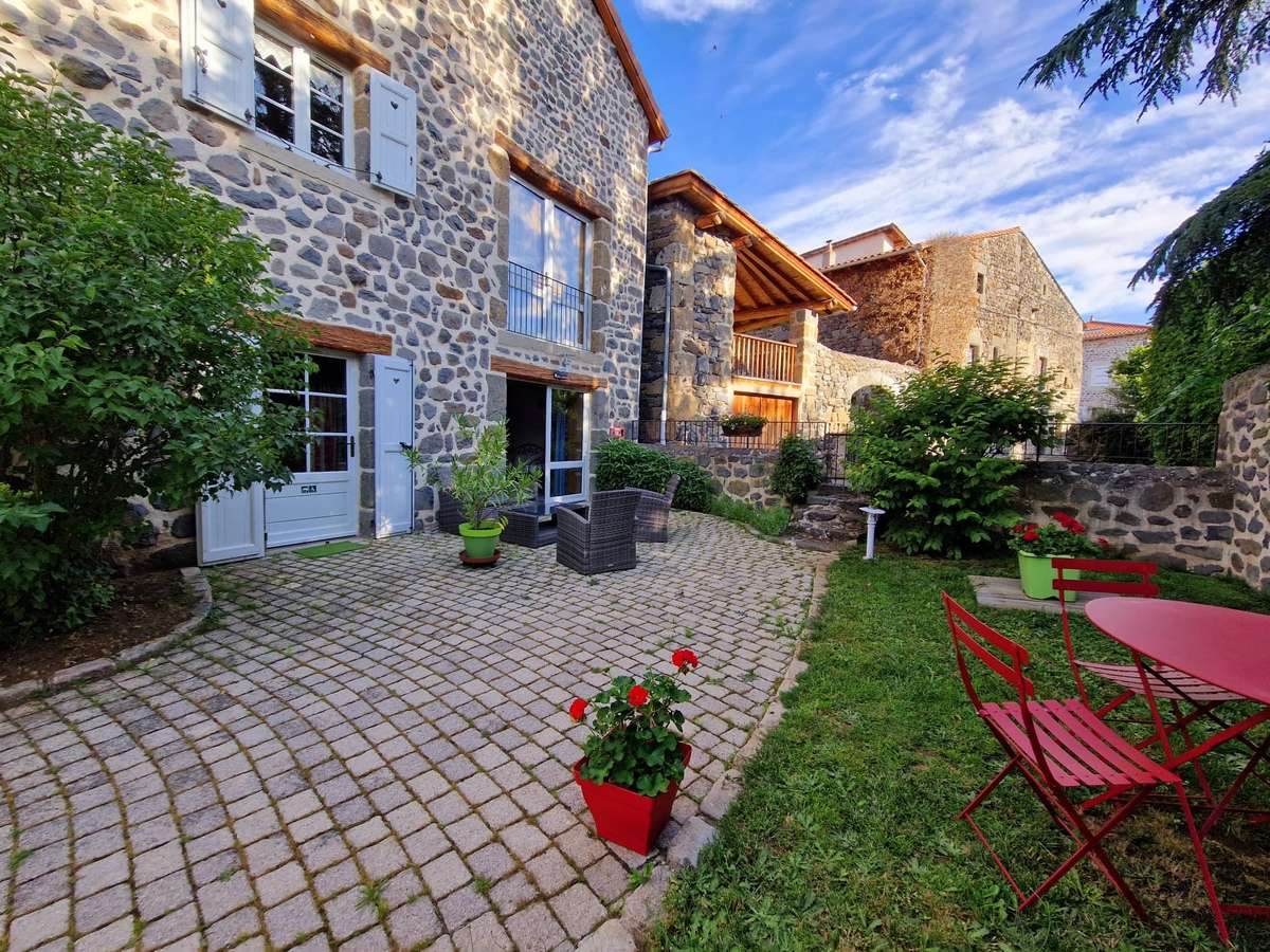 Maison Blanzac