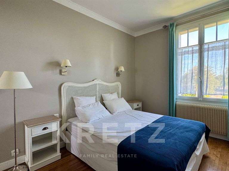 Maison Bléré - 6 chambres - 290m²