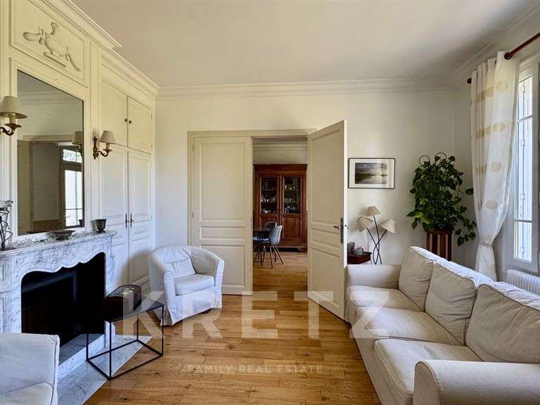 Maison Bléré - 6 chambres - 290m²