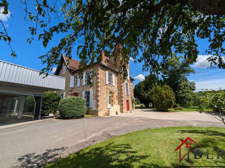 Villa Bletterans - 7 chambres - 270m²