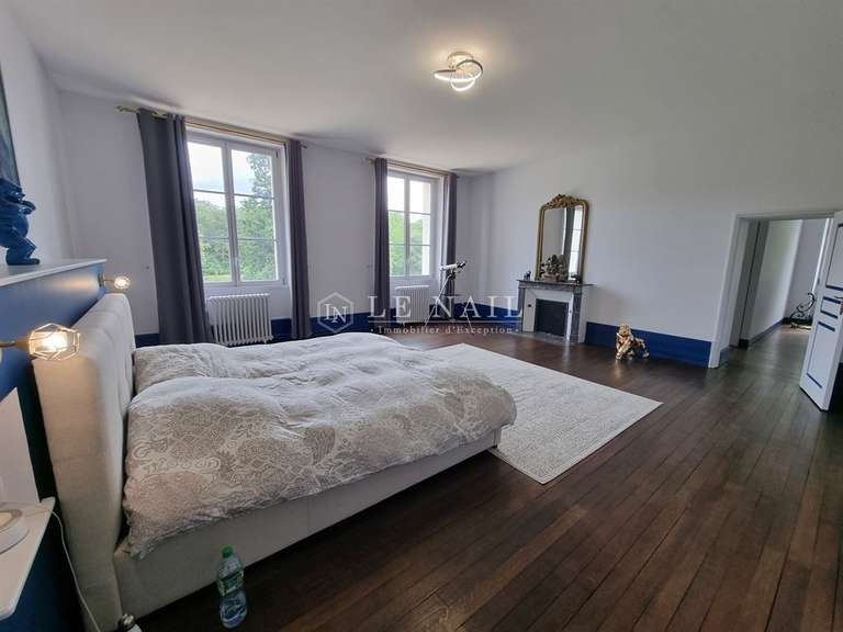 Château Blois - 13 chambres - 620m²