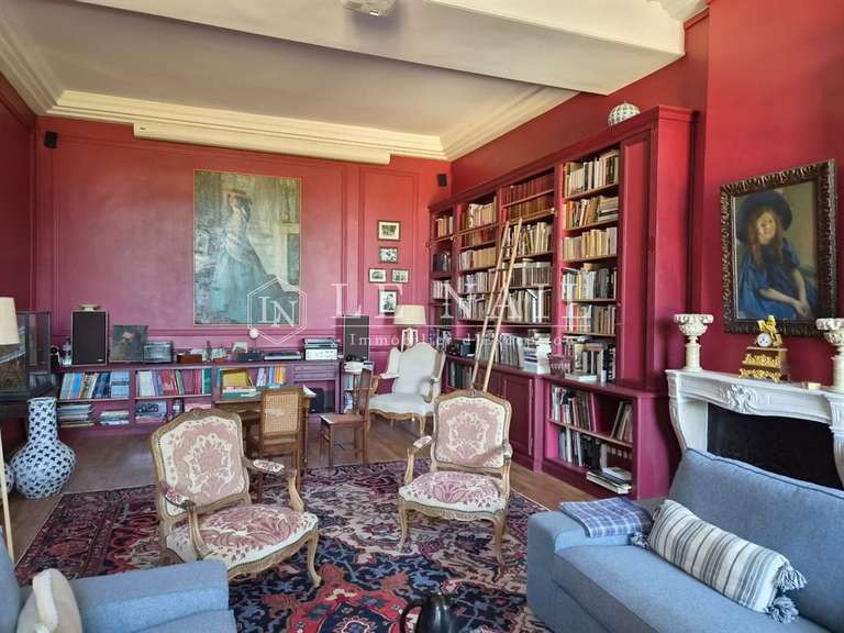 Château Blois - 20 chambres - 1000m²