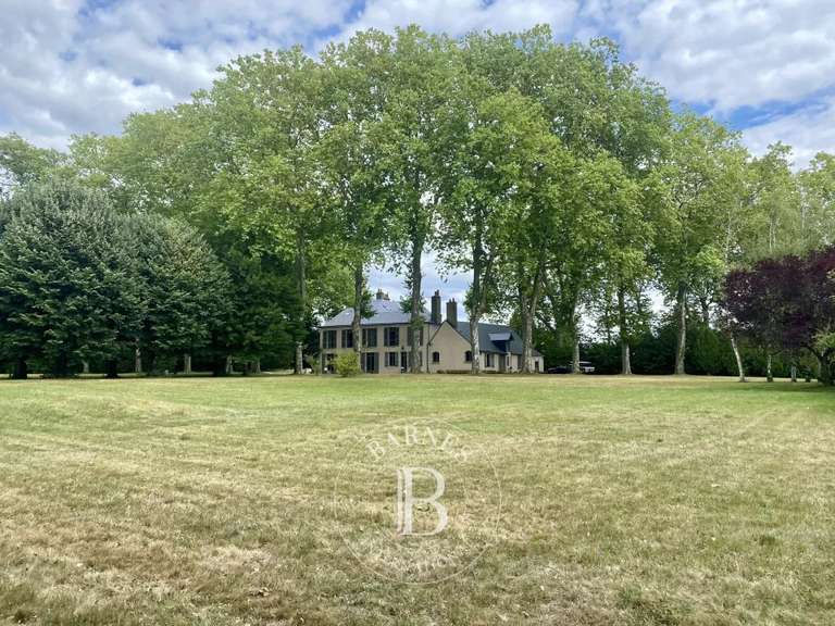 Maison Blois - 9 chambres - 630m²