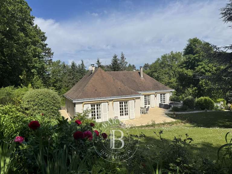 Maison Blois - 4 chambres - 253m²