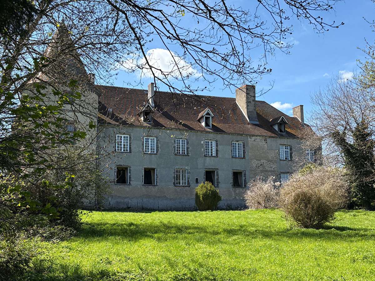 Château Blot-l'Église