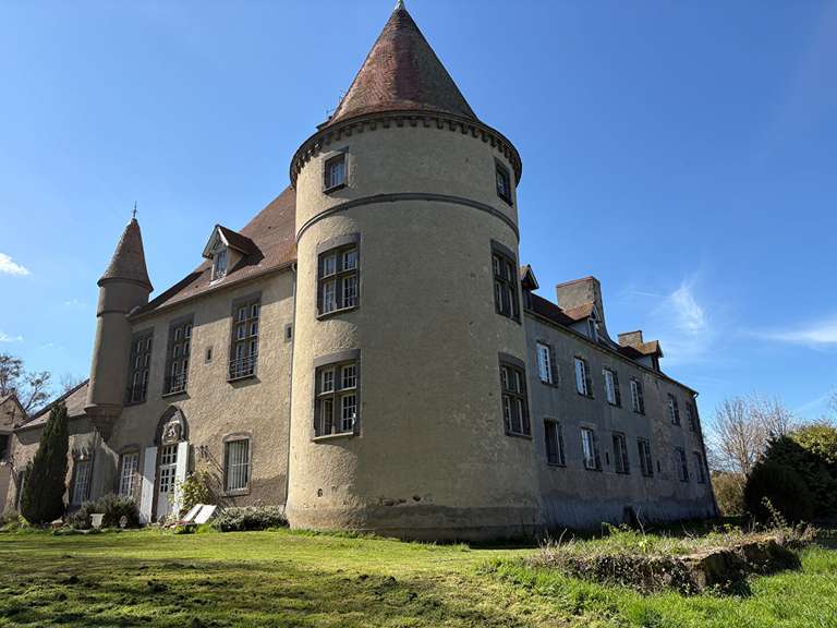 Château Blot-l'Église - 8 chambres - 765m²