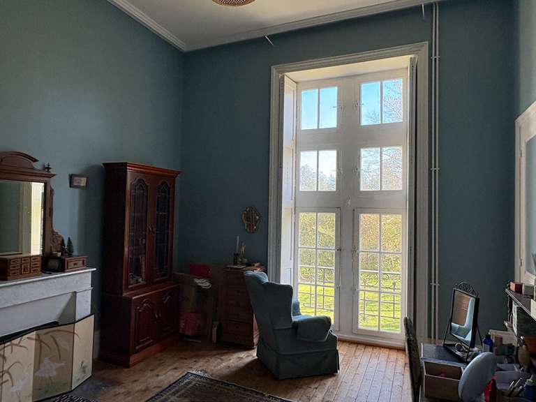 Château Blot-l'Église - 8 chambres - 765m²
