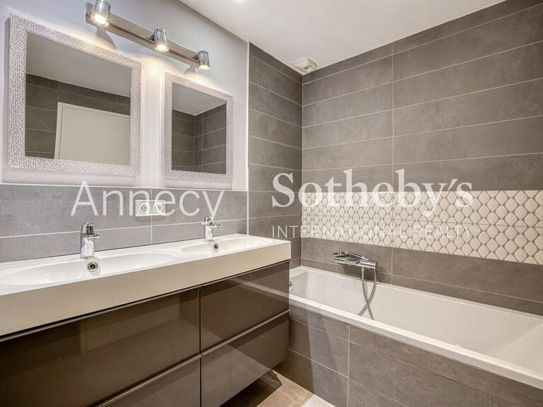 House Bluffy - 5 bedrooms - 233m²