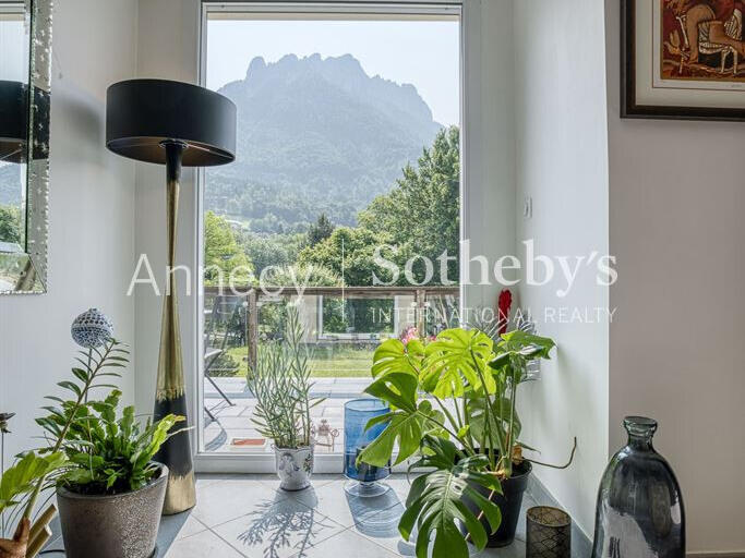 House Bluffy - 5 bedrooms - 233m²