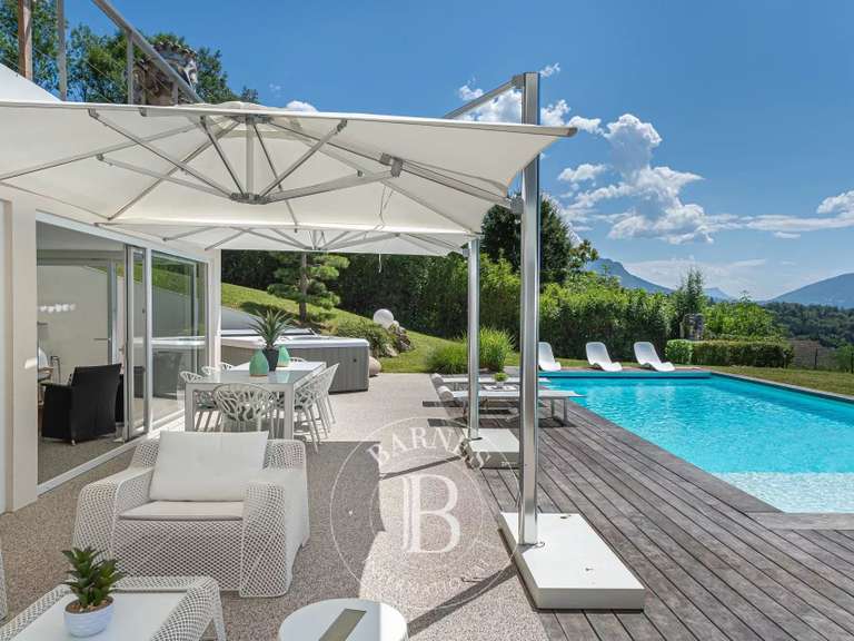 Villa Bluffy - 4 bedrooms - 380m²