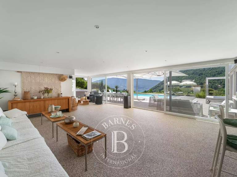 Villa Bluffy - 4 bedrooms - 380m²