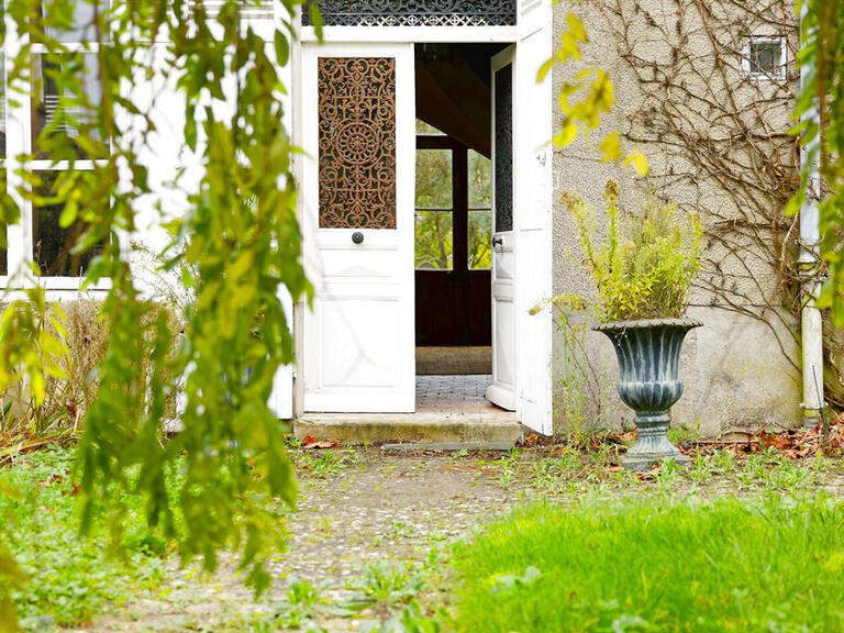 Maison Boësses - 10 chambres - 336m²