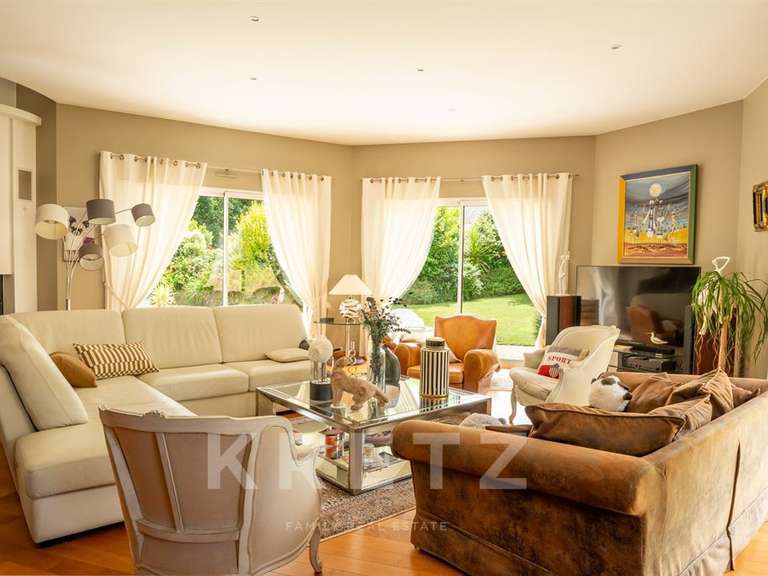 Maison Bohars - 4 chambres - 300m²