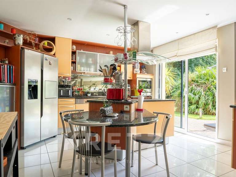 Maison Bohars - 4 chambres - 300m²