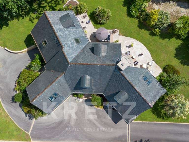 Maison Bohars - 4 chambres - 300m²